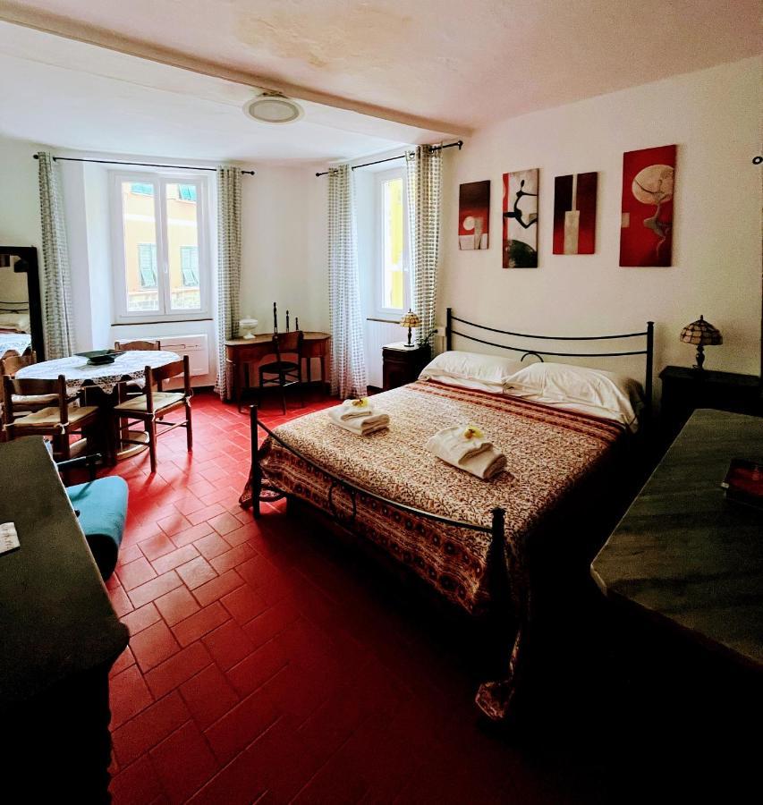 Lisetta Rooms Vernazza Bagian luar foto